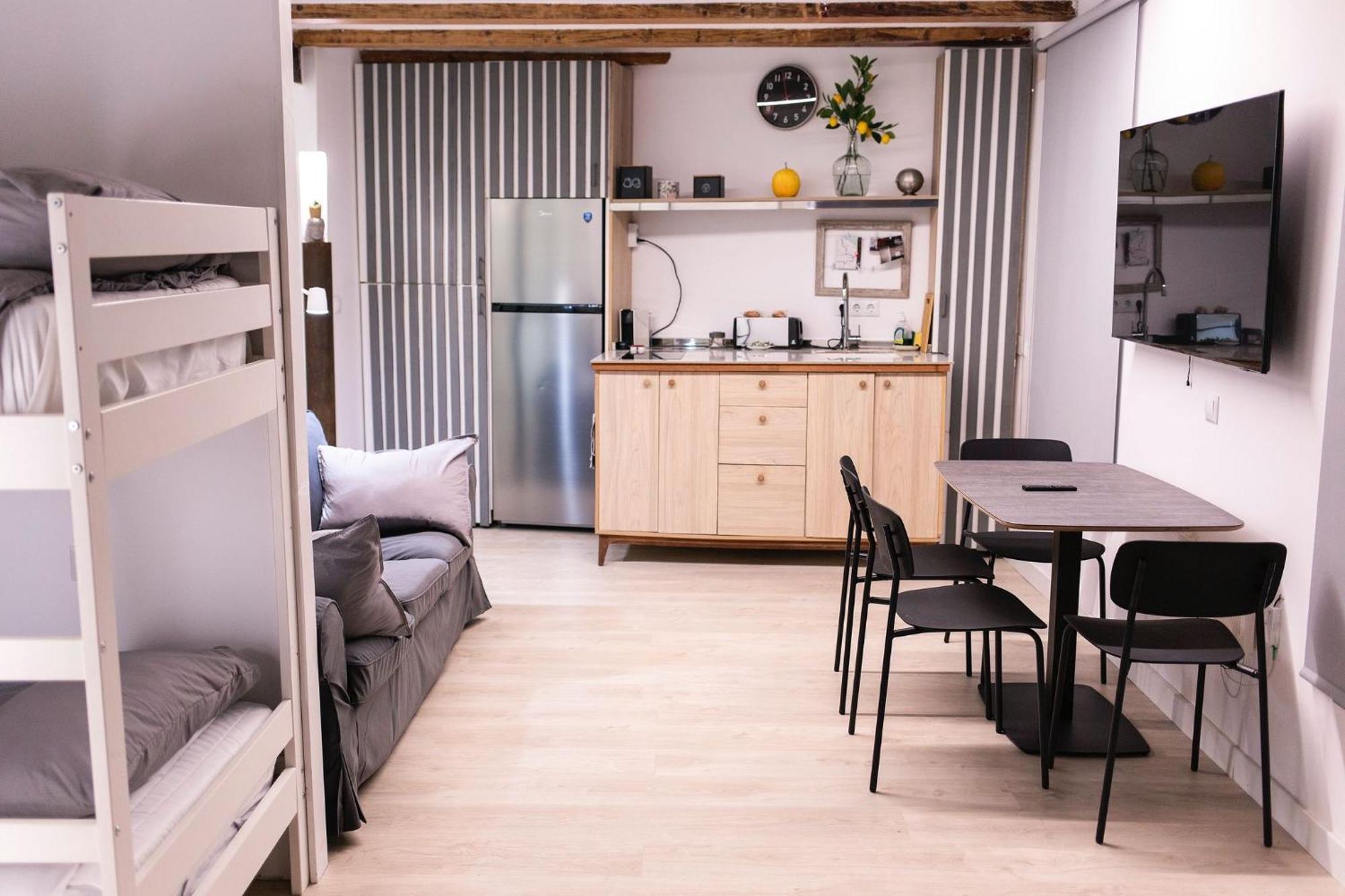 Apartament Tosalet *